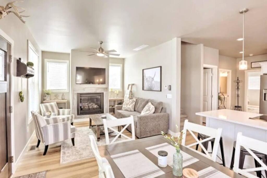 New! Cozy & Modern Spearfish Home Near Downtown! Esterno foto